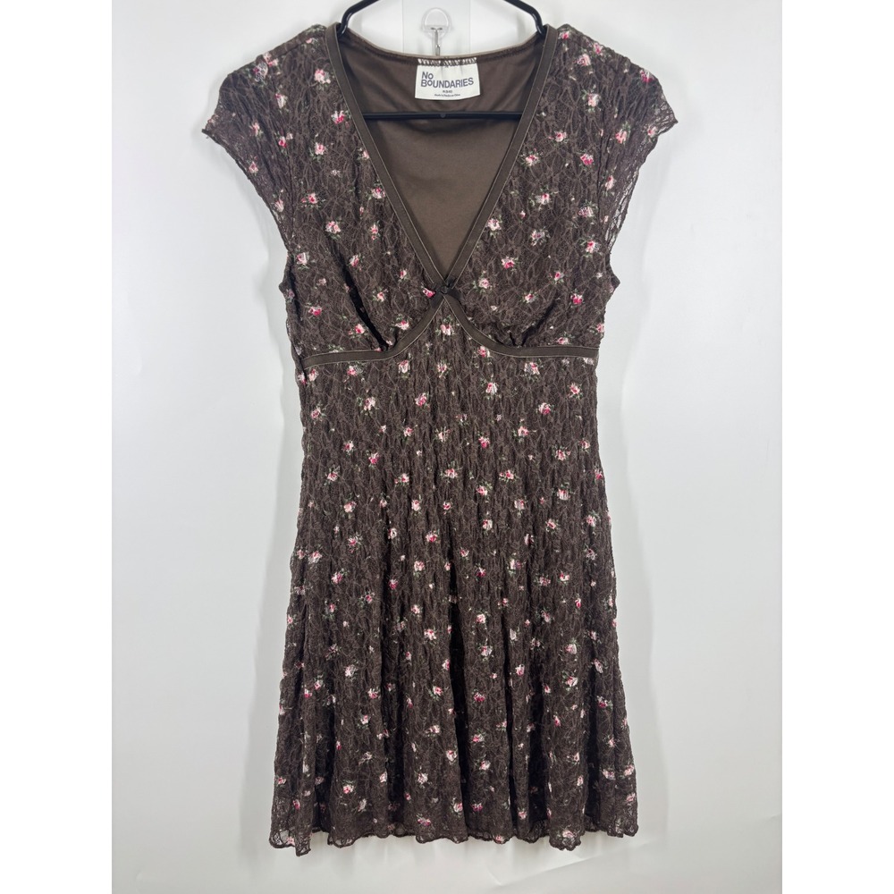 No Boundaries Vintage Brown Floral Lace V-Neck Mini Dress Y2K Coquette Medium
